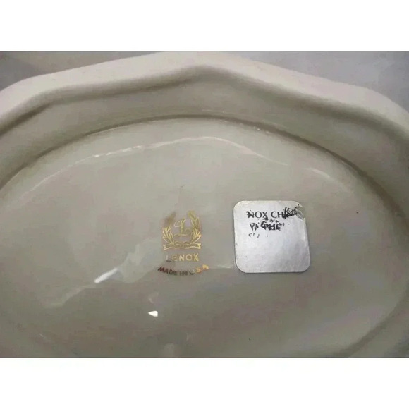 Lenox Symphony Oval Scalloped Fluted Footed Serving Bowl Platinum Trim USA - Picture 3 of 6